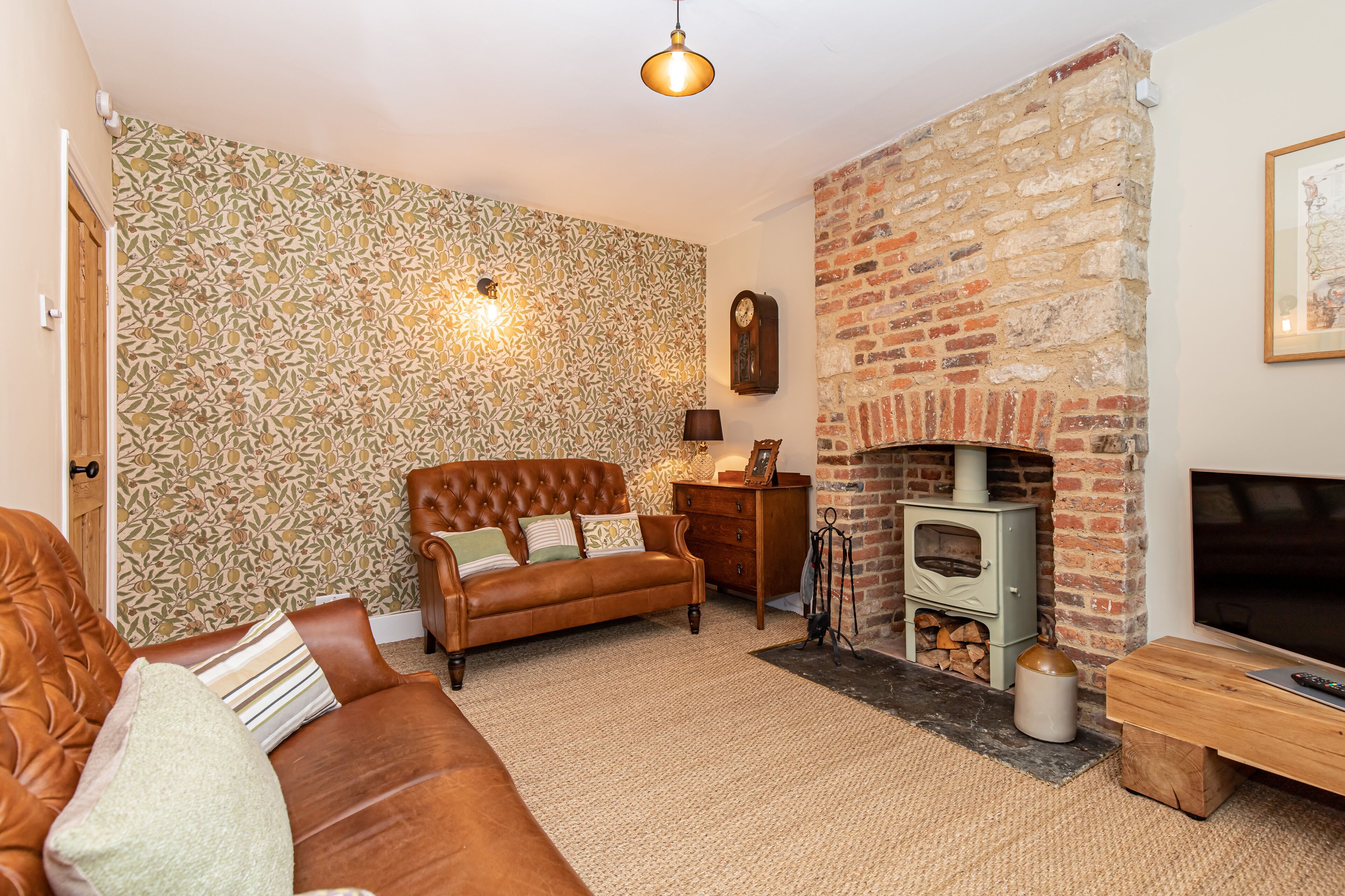 Charming Heritage Cottage - in the Heart of Woodstock & nr to Soho Farmhouse in Woodstock in Woodstock, United Kingdom