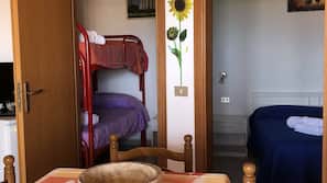 1 bedroom, in-room safe, free WiFi