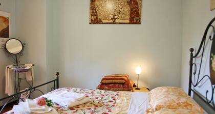 Beautiful private villa with WIFI, private pool, TV, pets allowed and parking, close to Arezzo
