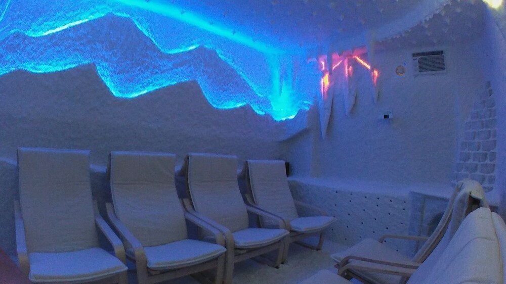 Sanatoriy Geolog Kazakhstana In Inozemtsevo Hotel Rates - 