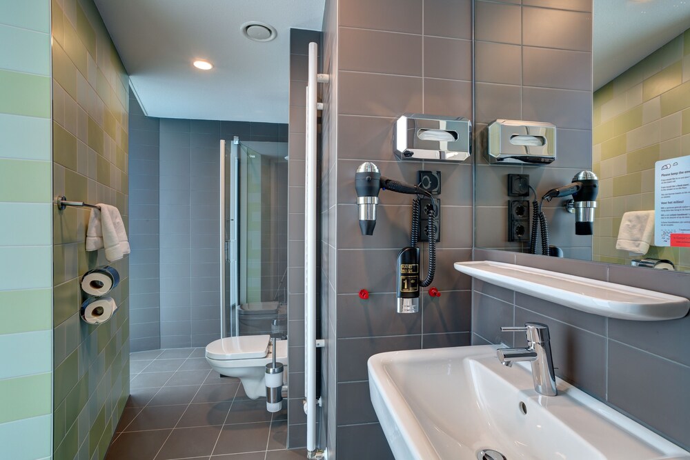 Foto - MEININGER Hotel Amsterdam Amstel