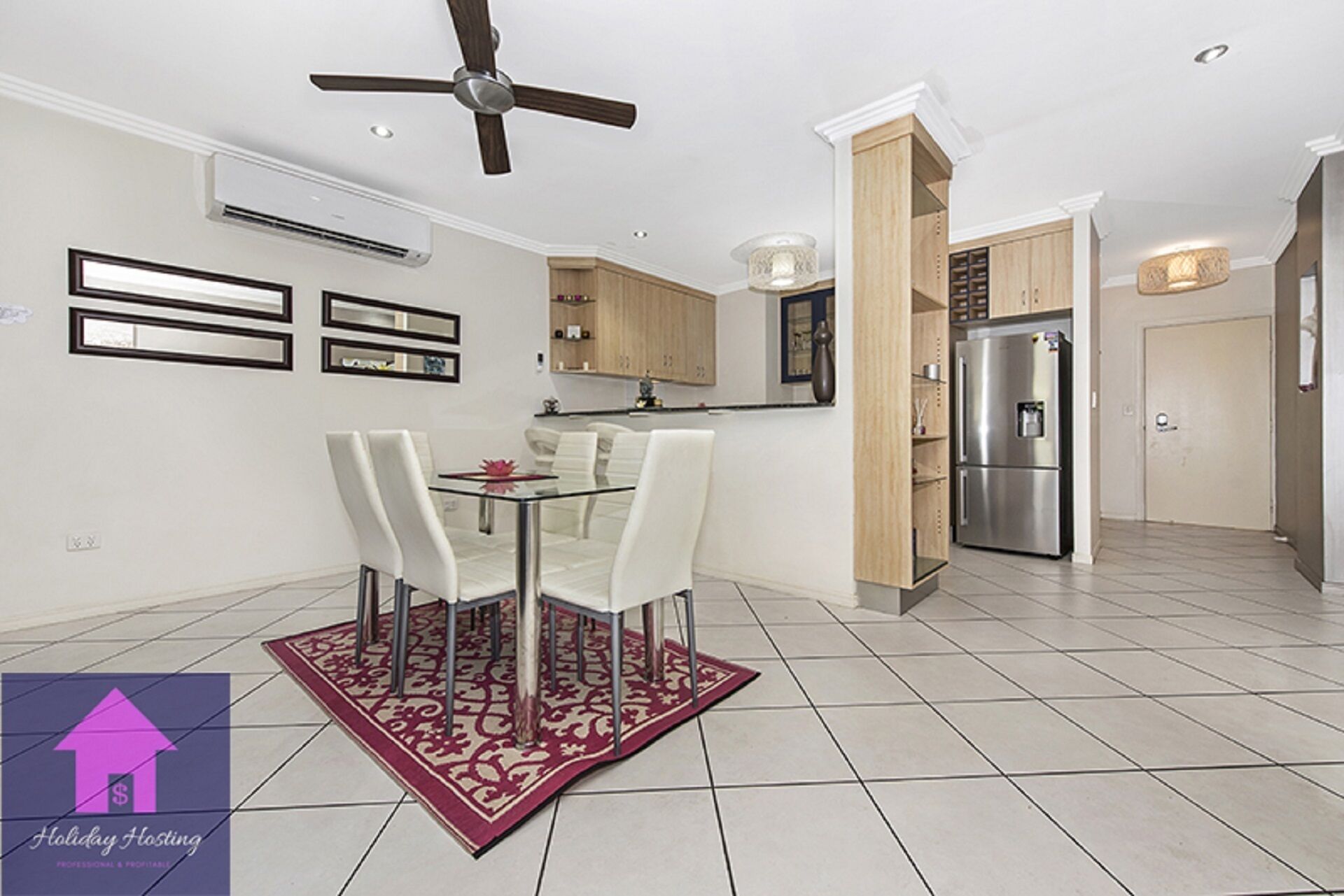 Strand Apartment- Pools, Casino, Cafes, Ferry