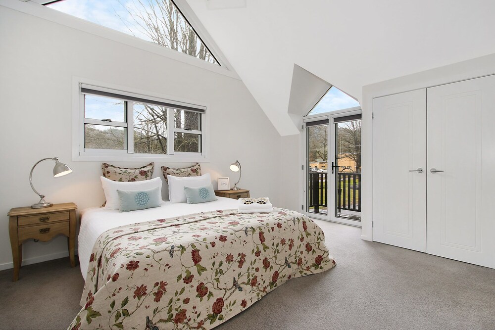 Beyond Bliss - Guesthouse 1