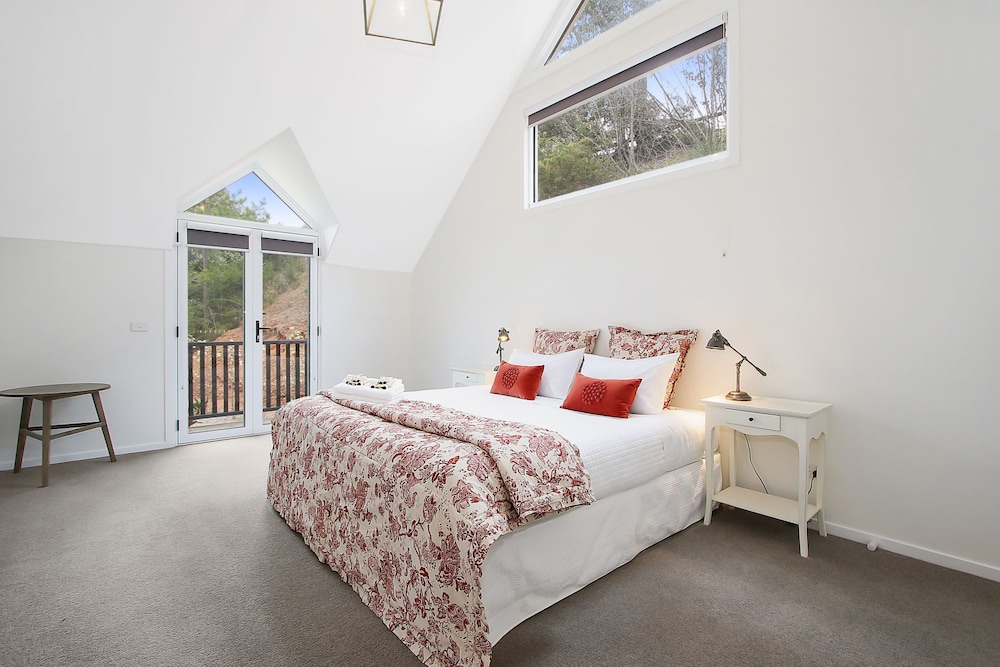 Beyond Bliss - Guesthouse 1