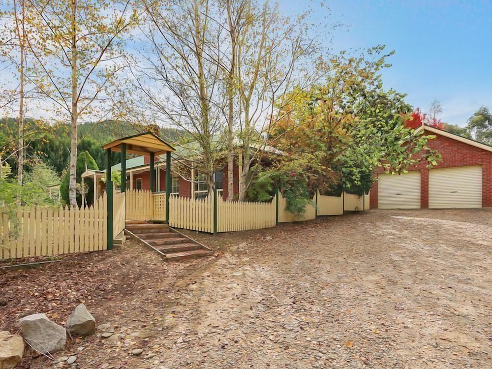 Alpine Mist - Spacious 5 bedroom home