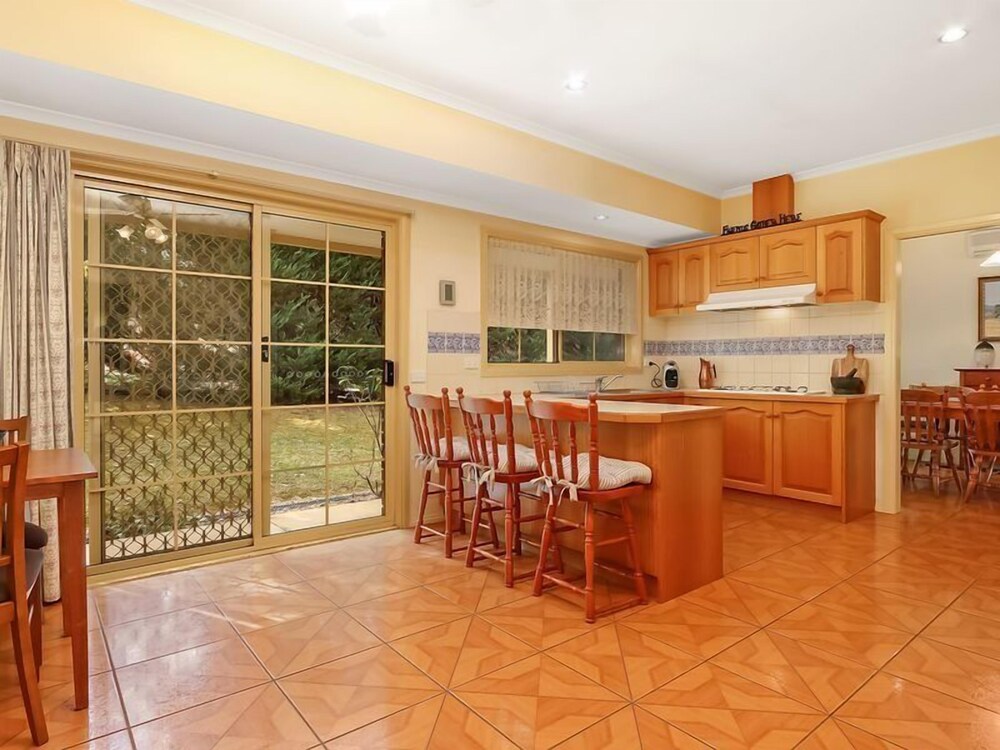 Alpine Mist - Spacious 5 bedroom home
