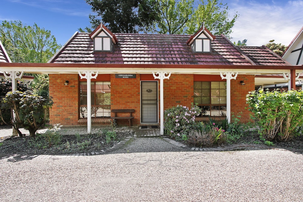 Kookaburra’s Nook – pet friendly with pool