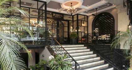 JM Marvel Hotel & Spa