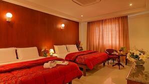 In-room safe, rollaway beds, free WiFi