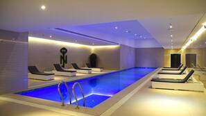 Piscine couverte