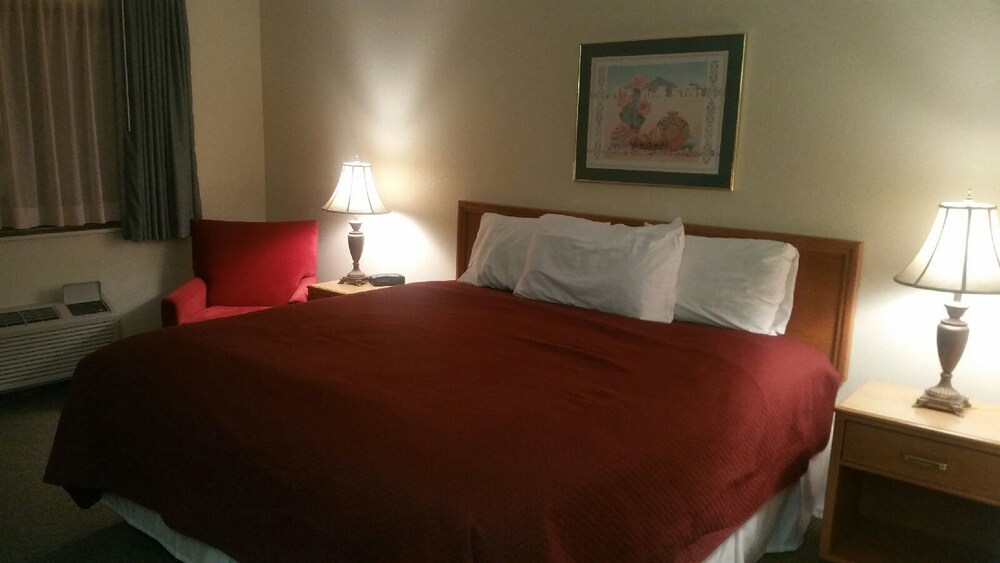 Bent Fort Inn