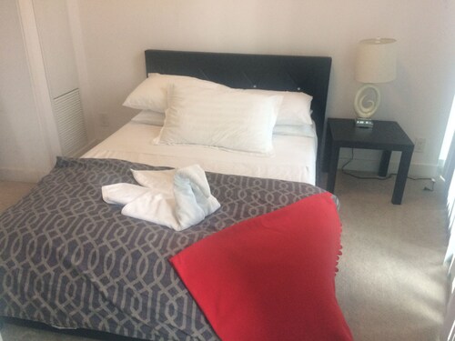 Check Expedia for Availability of Pelican Suite at Harbour Plaza