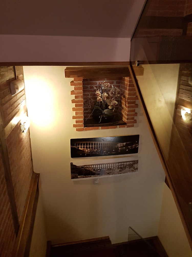 Imagen de Hostal Segovia (19 de 19)