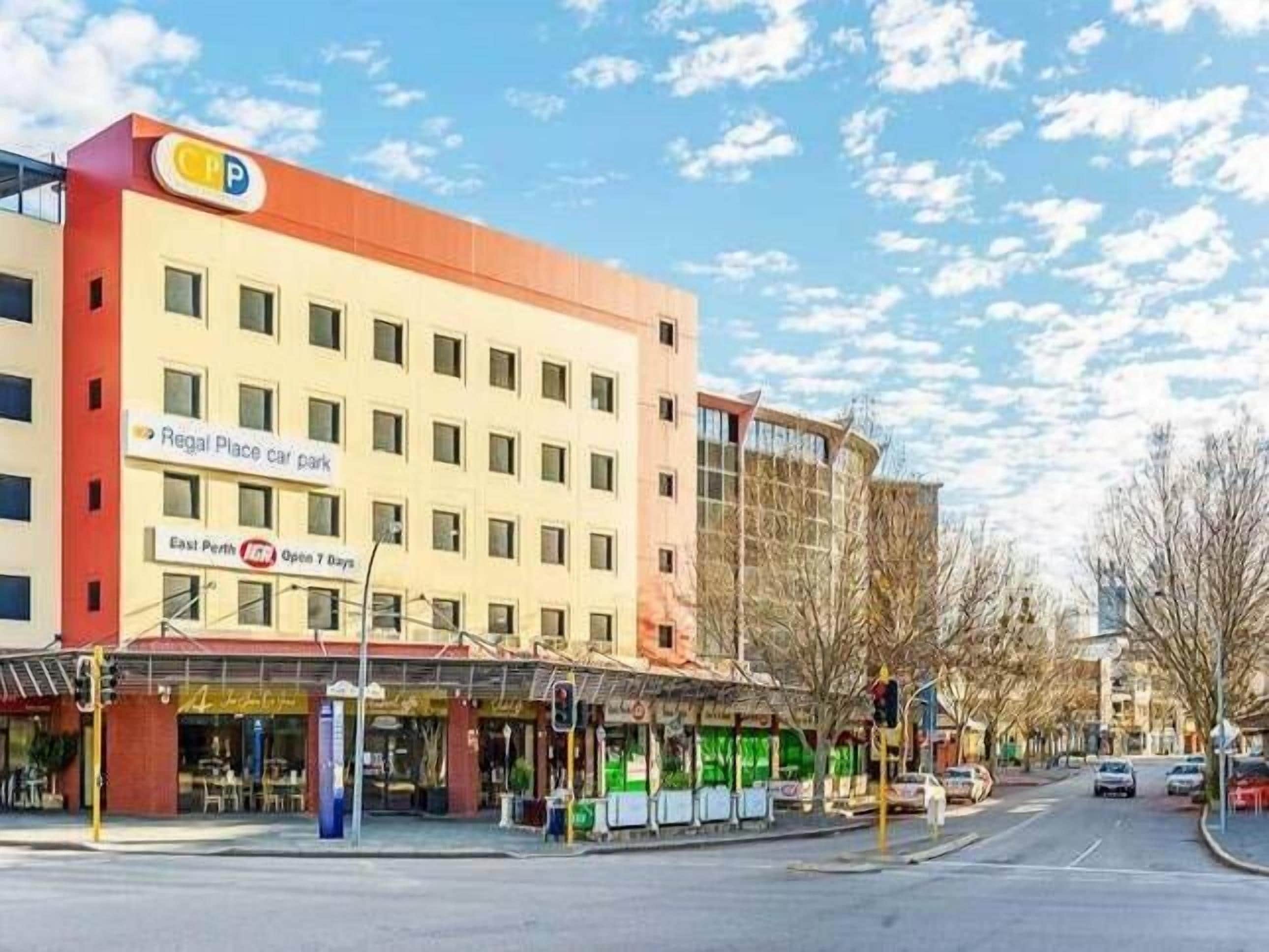 The best location in Perth- 2 Bedroom Apartment  close to OPTUS STADIUM -