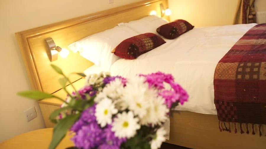 Gateway Hotel