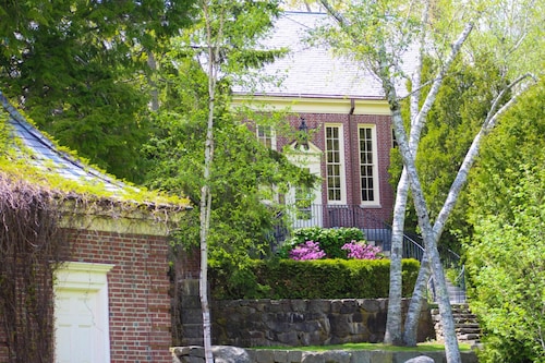 Check Expedia for Availability of Peaceful Retreat Apartment 4