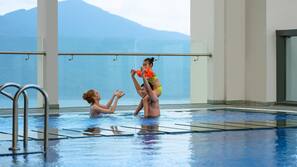 Outdoor pool, open 7 AM to 7 PM, sun loungers