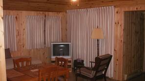 TV, DVD player