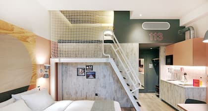 room2 Southampton Hometel