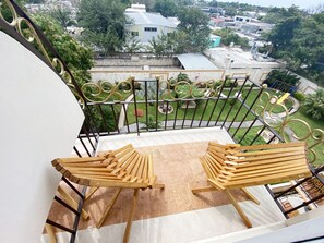 1 bedroom, premium bedding, down comforters, minibar