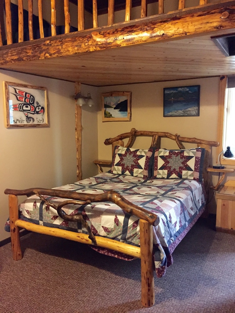A Swan Nest Inn in Seward, United States