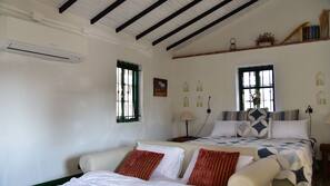 Rollaway beds, free WiFi