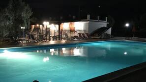 Piscina all'aperto