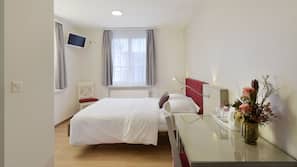 Desk, free WiFi, linens