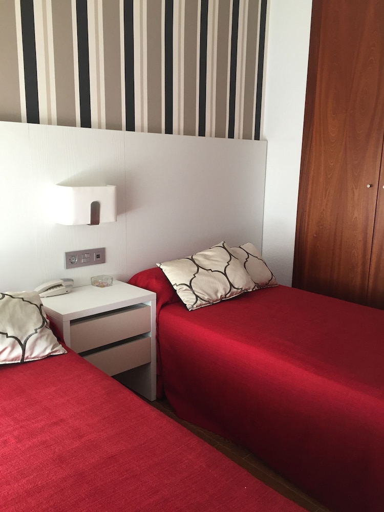 Imagen de Hotel Herreros (2 de 30)