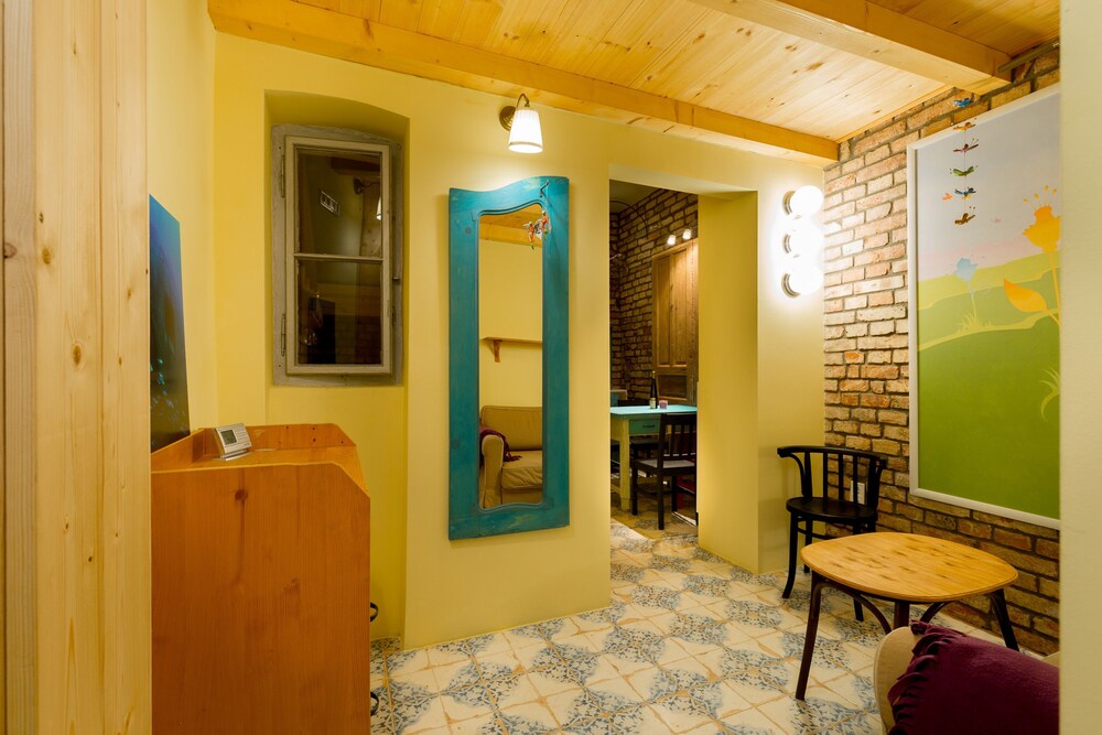 Bpm Bohemian Apartments Budapest 2019 Hotel Prices Expedia Co Uk Bathroom Guestroom