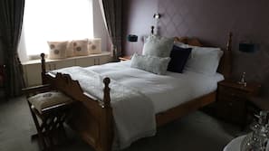 Premium bedding, individually decorated, individually furnished, desk