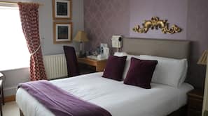 Premium bedding, individually decorated, individually furnished, desk