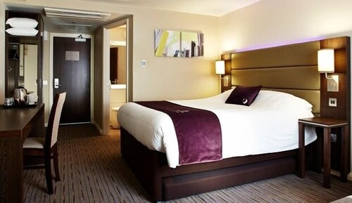 Premier Inn London Southgate In London Hotel Rates Reviews On Orbitz