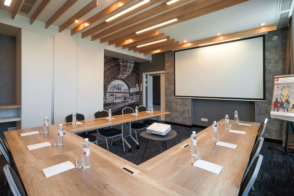 Foto - ibis Kyiv Railway Station