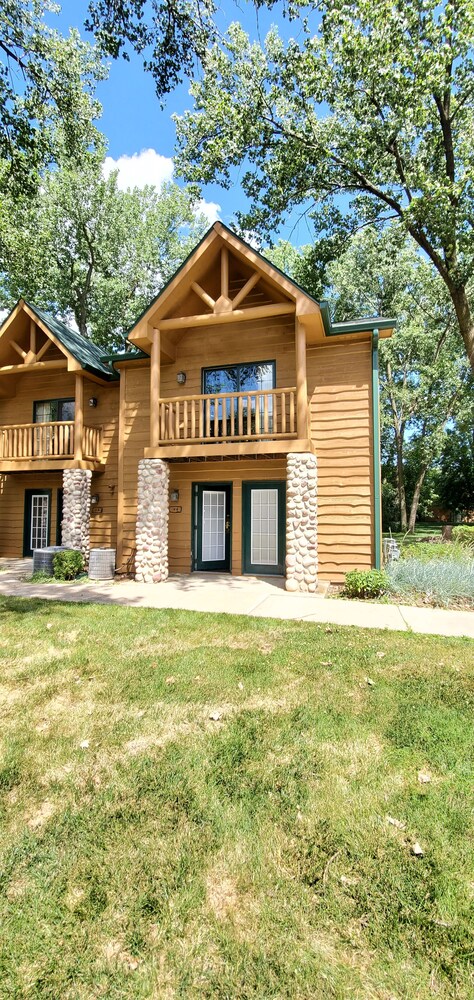 Lifetime Memories, Hiking Trails, WIFI, Near River, Play Ground, NO CLEANING FEE