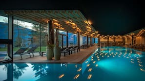 Piscina coperta, piscina all'aperto