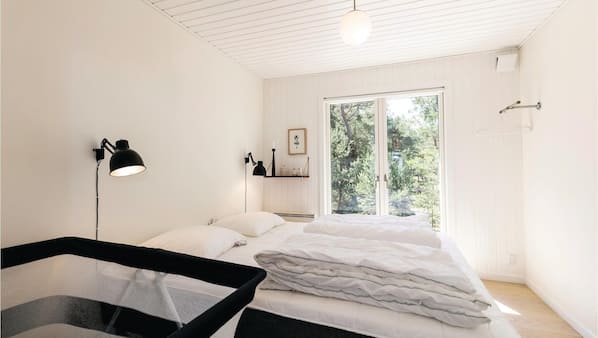 3 bedrooms, Internet