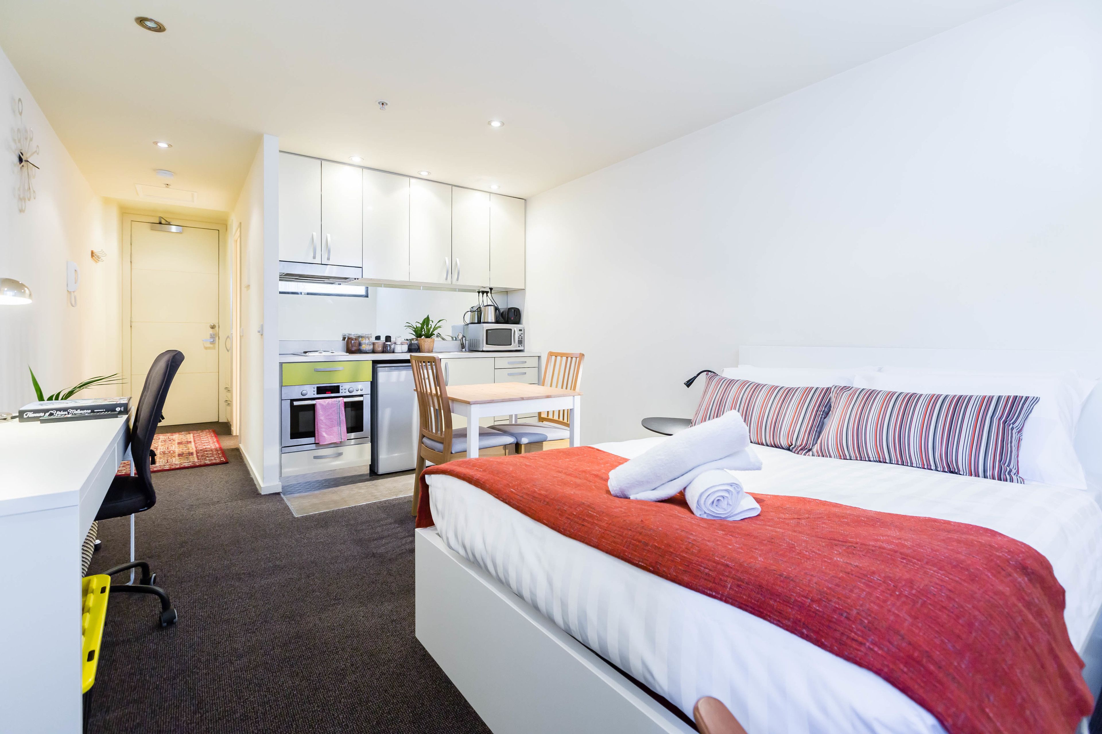 Emily Carlton Studio Apartment In Melbourne Expedia