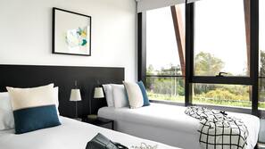 1 bedroom, premium bedding, desk, iron/ironing board
