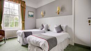 Premium bedding, desk, iron/ironing board, free WiFi