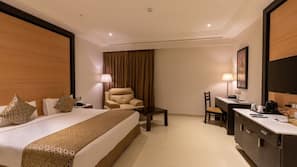 Minibar, desk, iron/ironing board, rollaway beds