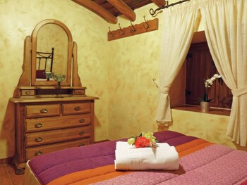 Casa Rural El Berrueco Solosancho Room Prices Reviews Travelocity