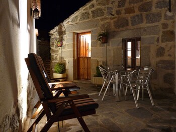 Casa Rural El Berrueco Solosancho Room Prices Reviews Travelocity
