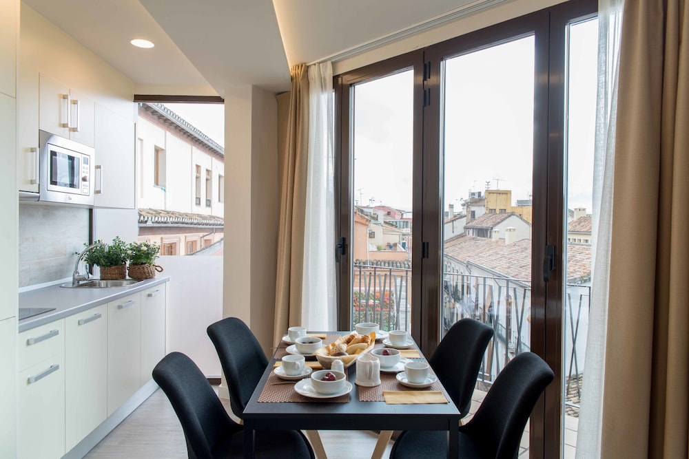 Imagen de Apartamentos Puente del Carbón  - WEB OFICIAL (3 de 13)