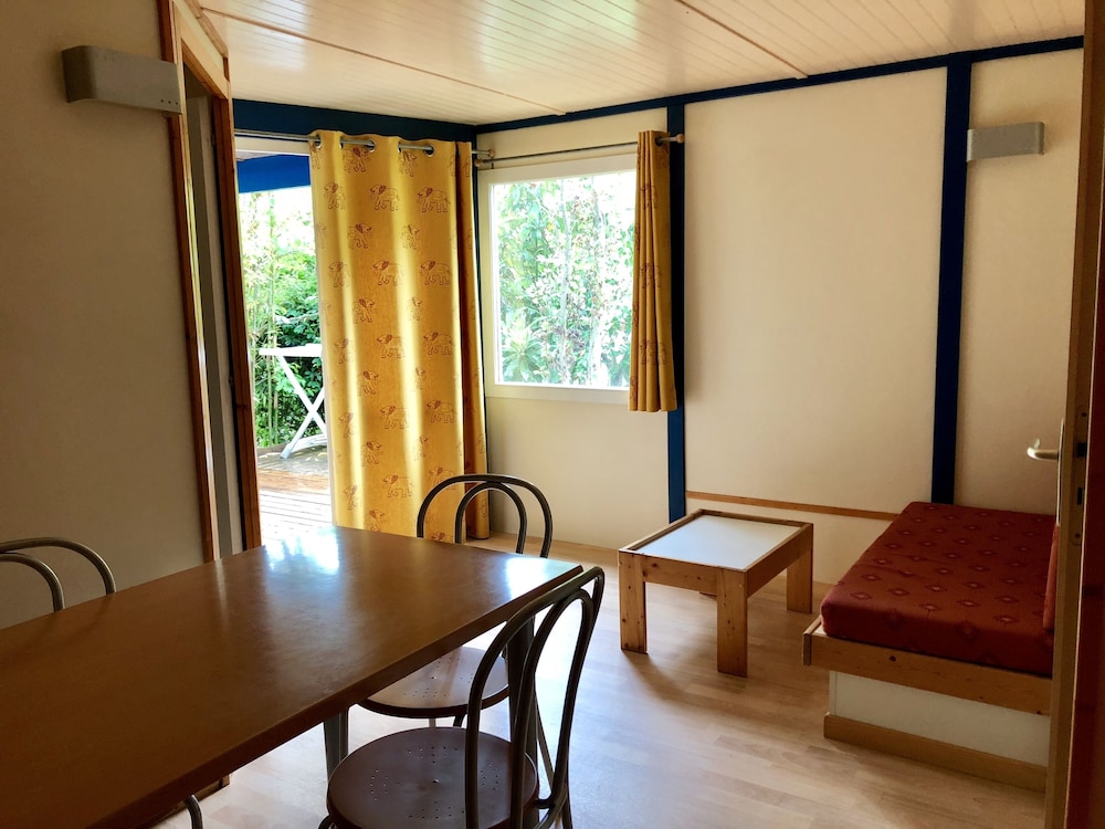 Foto - Bungalows & Rooms - Gît'Ôstal