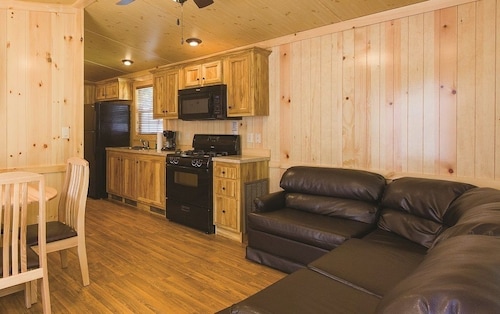 Best Rv Resorts In Quad Cities For 2020 Find Cheap 53 Rv