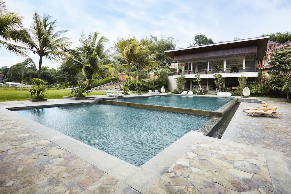 Amanuba Hotel Resort Rancamaya In Bogor Hotel Rates