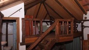 Free cots/infant beds, rollaway beds, free wired Internet, linens