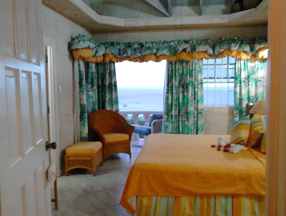 5 Bedroom Villa Near Beach- Ocean Views-2 Pools, Wifi,car,a/c,full Staff in Fryers Well, Barbados