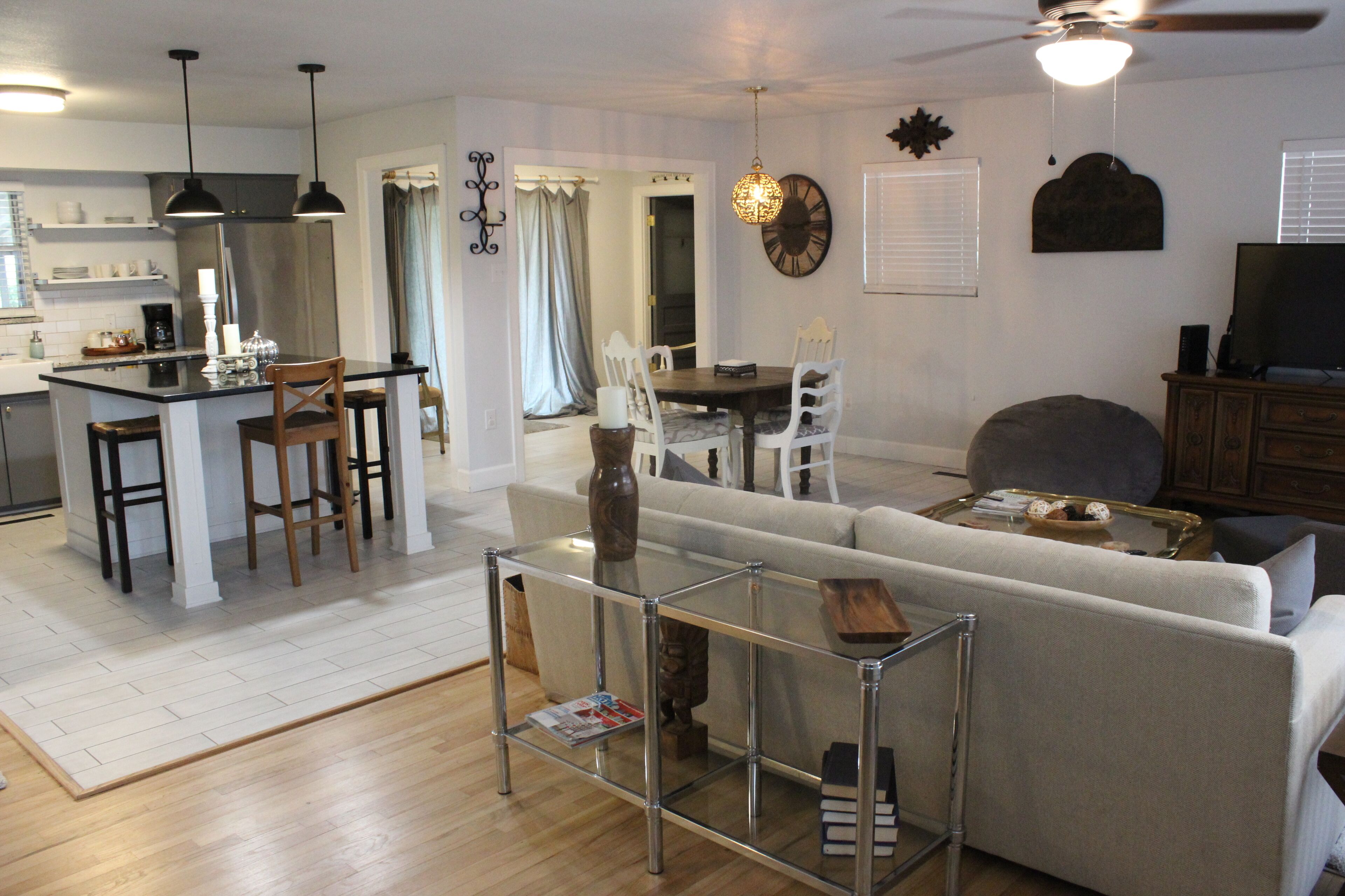 The Cottage at 5 Hills 4 Miles From Fort Hood & 40 min to Austin in Killeen, United States